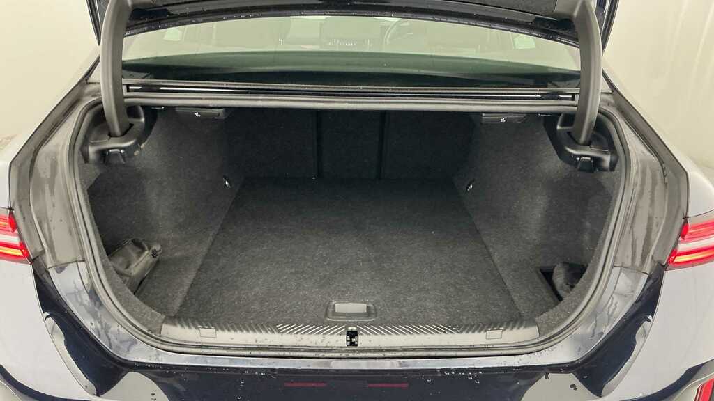 BMW i5 250Kw Edrive40 Sport Edition 84Kwh At Teccmf Black #13