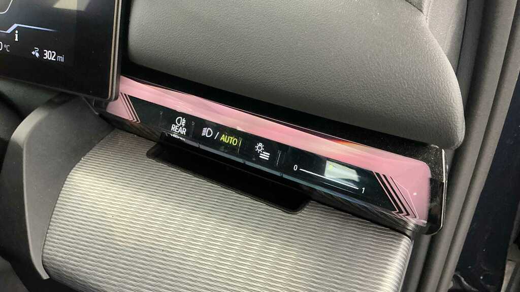 BMW i5 250Kw Edrive40 Sport Edition 84Kwh At Teccmf Black #20