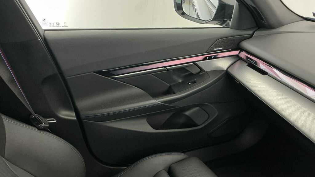 BMW i5 250Kw Edrive40 Sport Edition 84Kwh At Teccmf Black #21