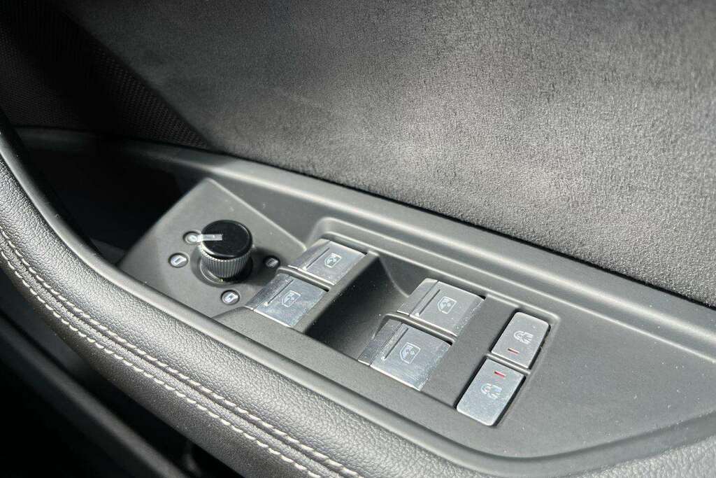 Audi Q8 e tron 300Kw 55 Quattro 114Kwh Vorsprung Grey #14