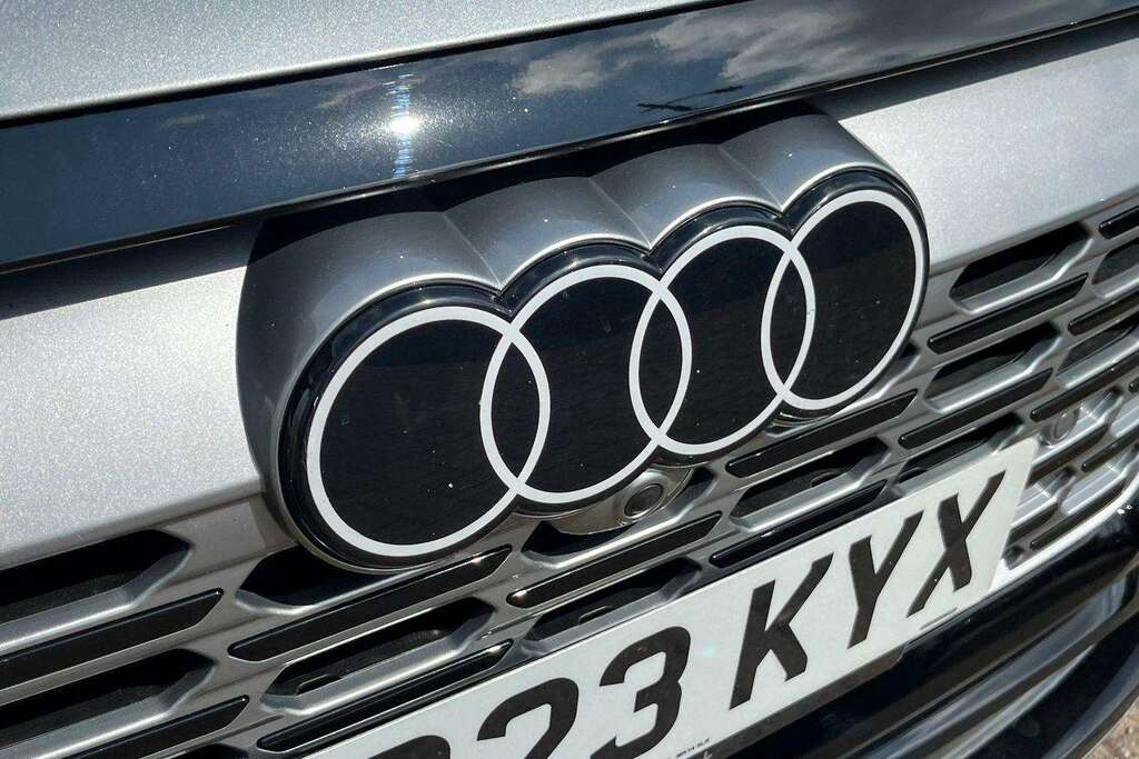 Audi Q8 e tron 300Kw 55 Quattro 114Kwh Vorsprung Grey #12
