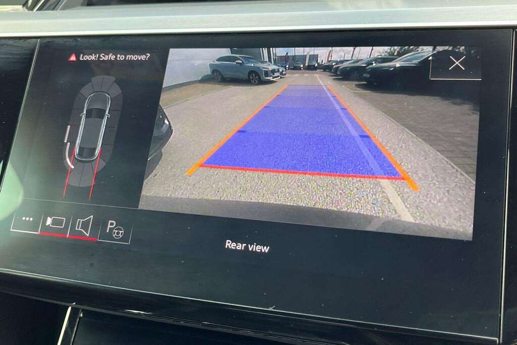 Audi Q8 e tron 300Kw 55 Quattro 114Kwh Vorsprung Grey #29