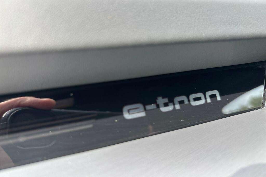Audi E-tron 300Kw 55 Qtro 95Kwh Black Ed Cs 22Kwch White #19