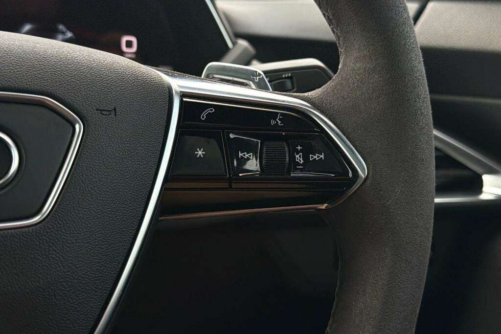 Audi E Tron GT Saloon Quattro 93.4Kwh 476 Ps Grey #17