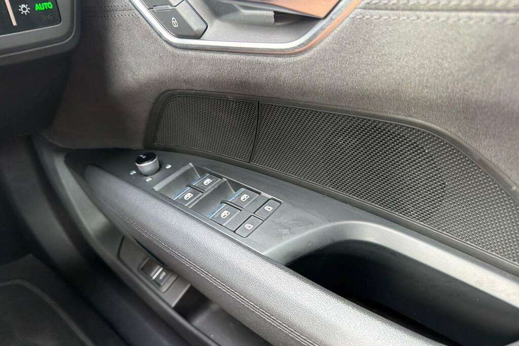 Audi E Tron GT Saloon Quattro 93.4Kwh 476 Ps Grey #14