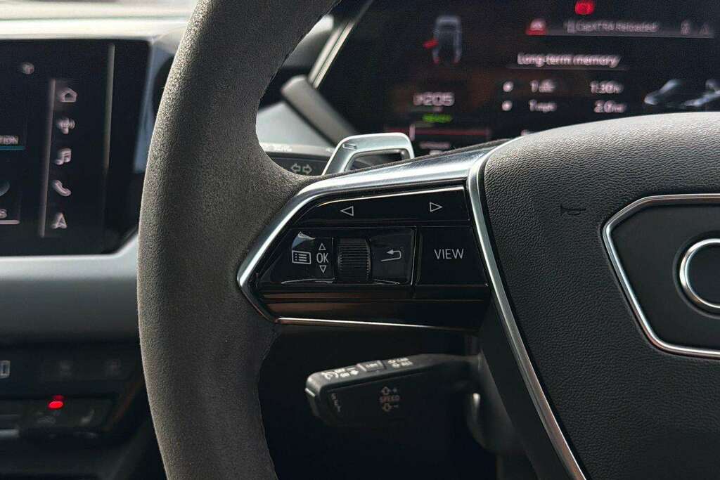 Audi E Tron GT Saloon Quattro 93.4Kwh 476 Ps Grey #16