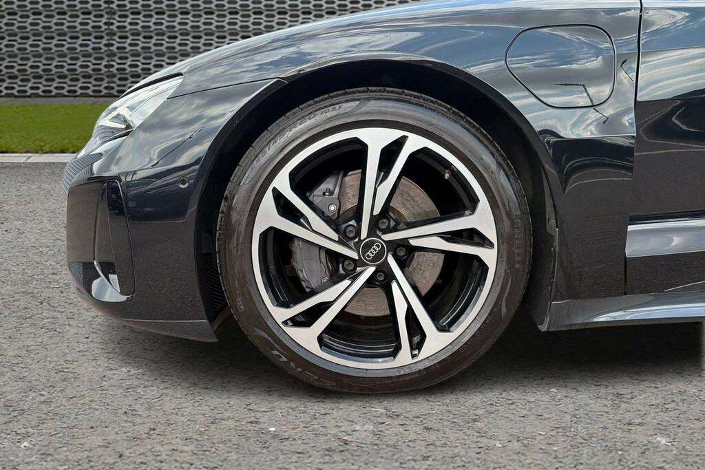 Audi E Tron GT Saloon Quattro 93.4Kwh 476 Ps Grey #9