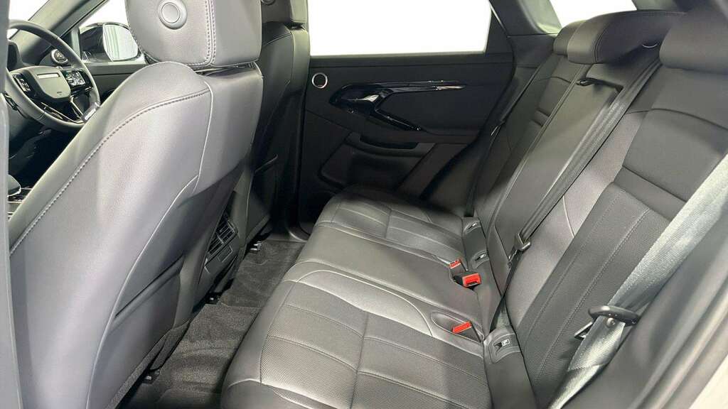 Land Rover Range Rover Evoque 2.0 D200 Dynamic Se 2026 Silver #4