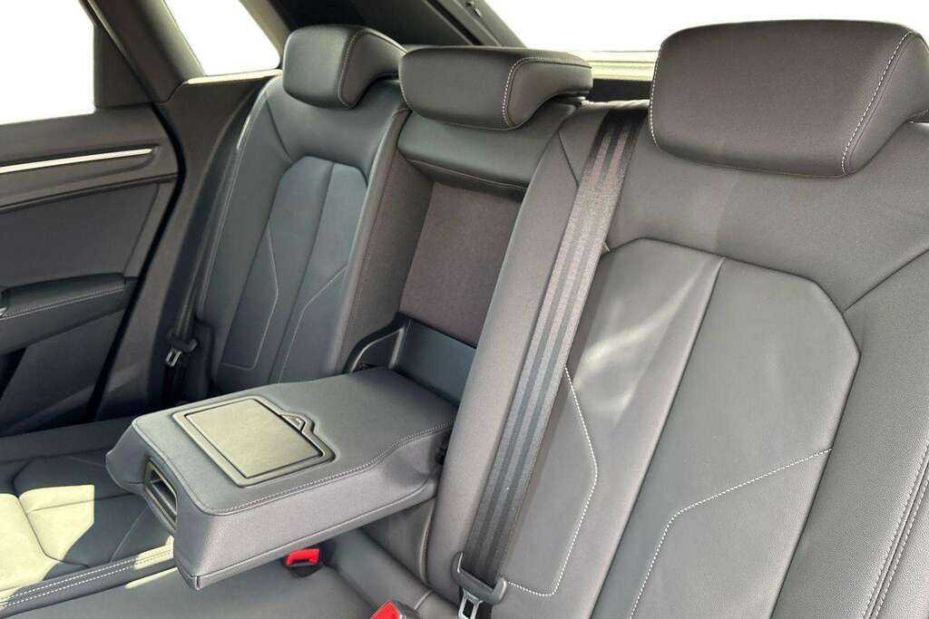 Audi Q3 35 Tdi Black Edition S Tronic 20 Alloy White #22
