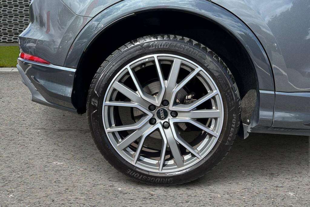 Audi Q3 35 Tdi Black Edition S Tronic 20 Alloy White #9