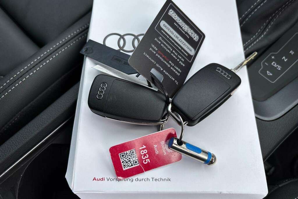 Audi Q3 35 Tdi Black Edition S Tronic 20 Alloy White #25