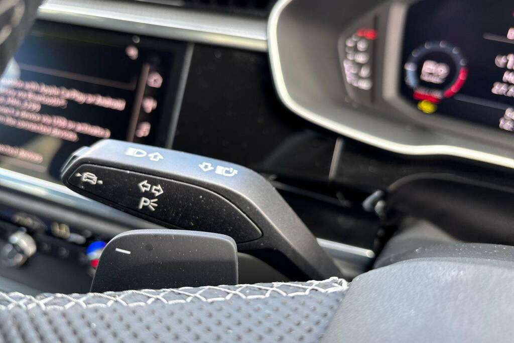Audi Q3 35 Tdi Black Edition S Tronic 20 Alloy White #32