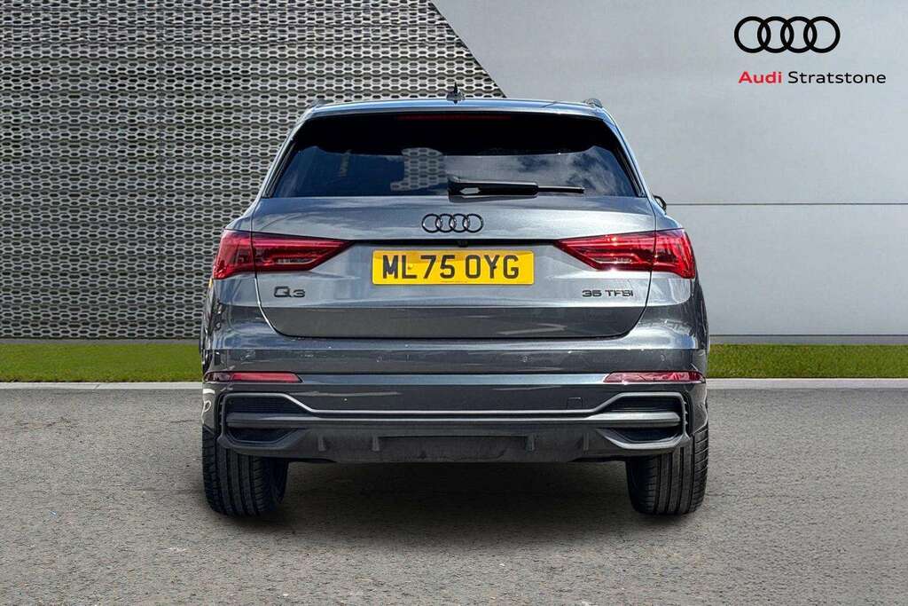 Audi Q3 35 Tdi Black Edition S Tronic 20 Alloy White #7