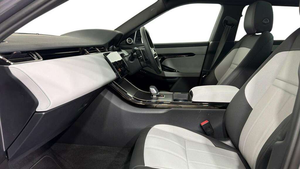 Land Rover Range Rover Evoque 2.0 D200 Dynamic Se 2026 Grey #3