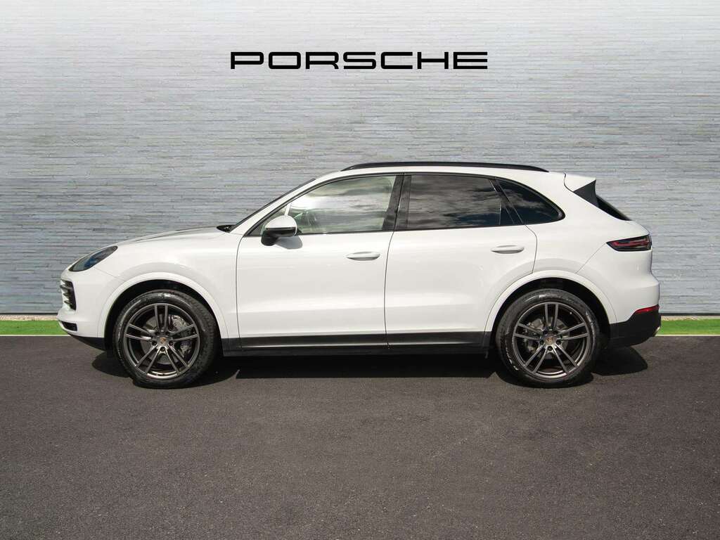 Porsche Cayenne V6 S 2018 White #3