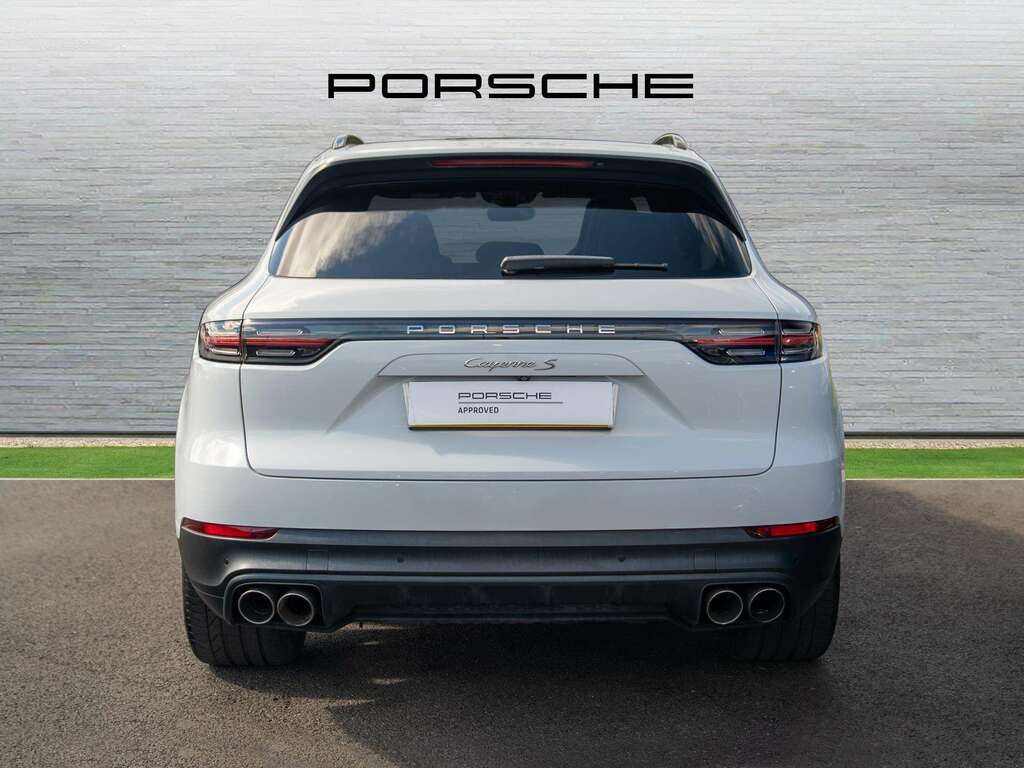 Porsche Cayenne V6 S 2018 White #4