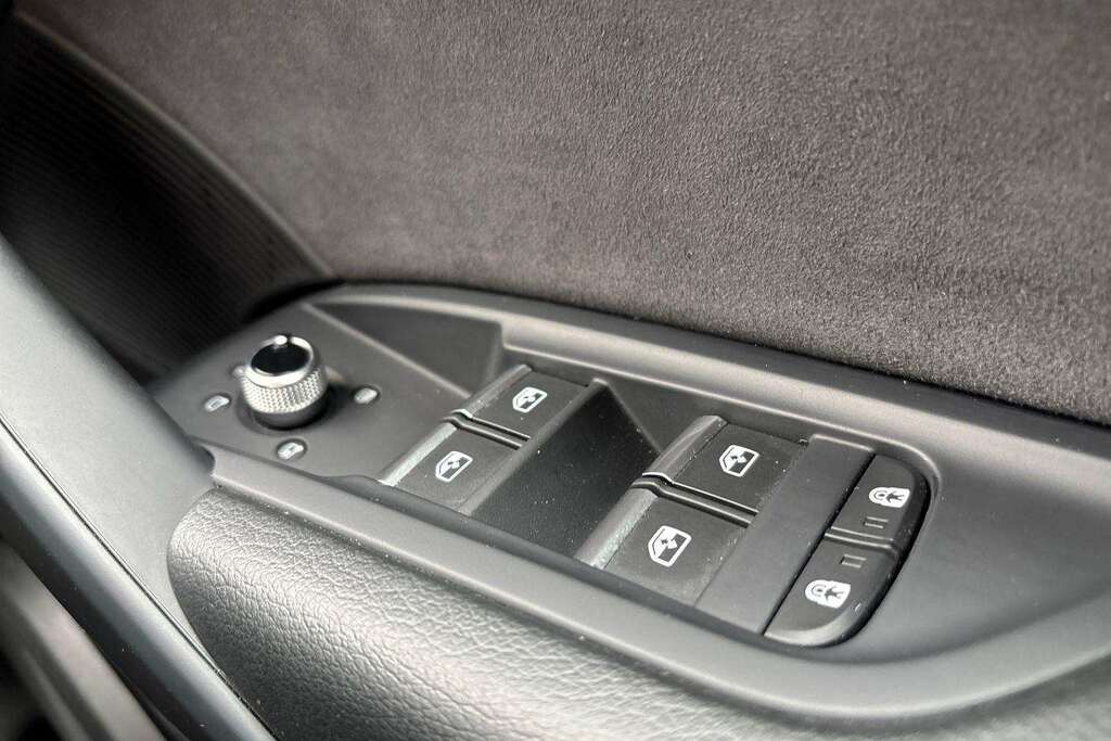 Audi Q5 Q5 Black Edition 45Tfsi Mhev Quattro Sa Grey #14