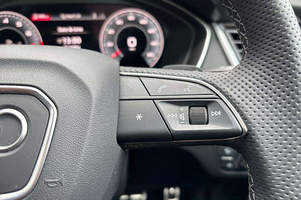 Audi Q5 Q5 Black Edition 45Tfsi Mhev Quattro Sa Grey #17