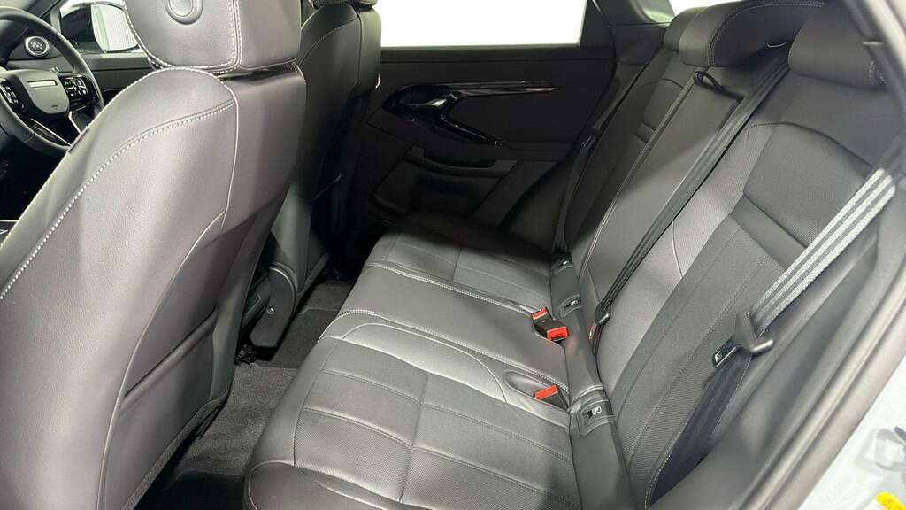Land Rover Range Rover Evoque 2.0 D200 Hoxton Edition 2026 Grey #4