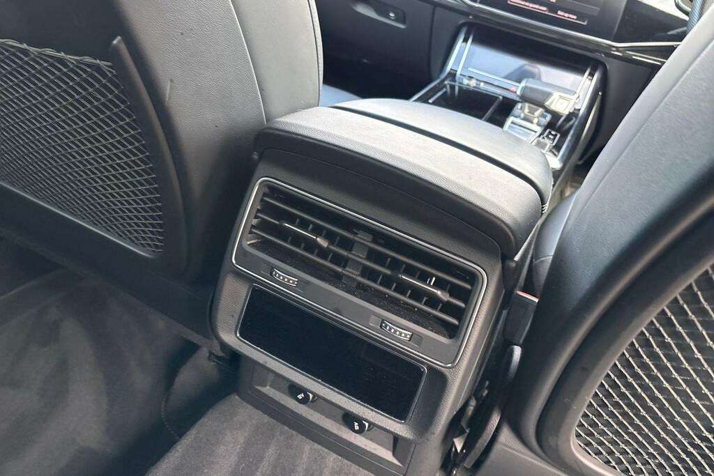 Audi Q8 55 Tfsi Quattro Vorsprung Tiptronic Black #22