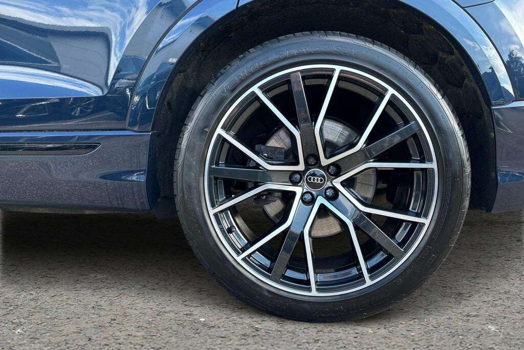 Audi Q8 55 Tfsi Quattro Vorsprung Tiptronic Black #10