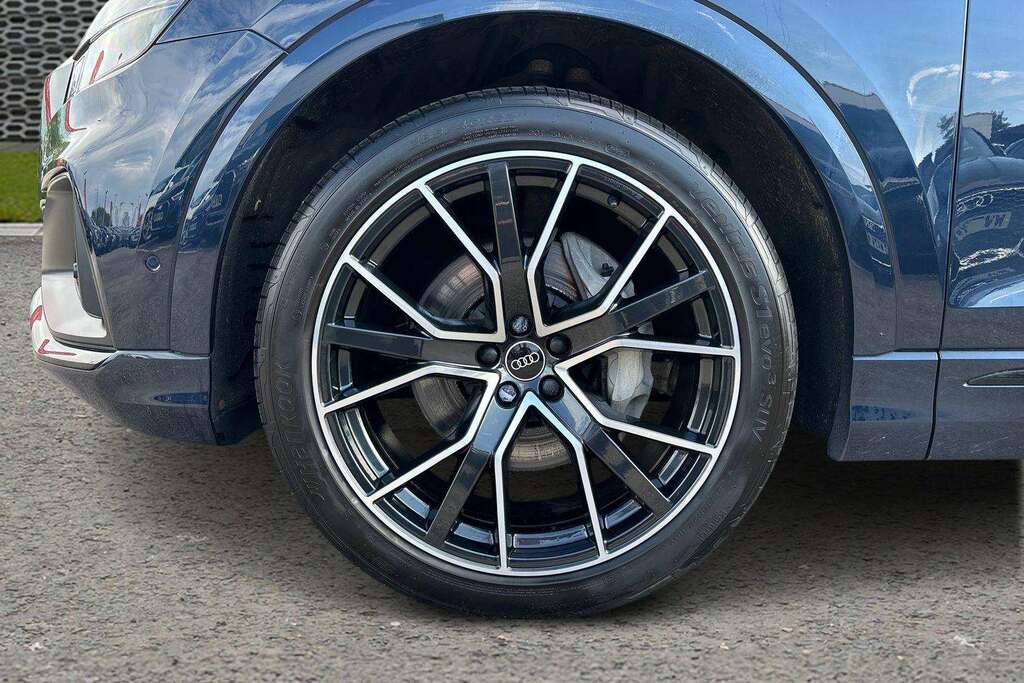 Audi Q8 55 Tfsi Quattro Vorsprung Tiptronic Black #11