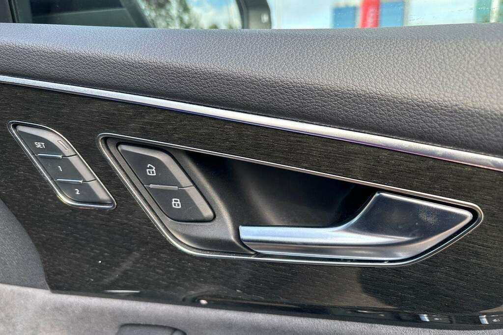 Audi Q8 55 Tfsi Quattro Vorsprung Tiptronic Black #32