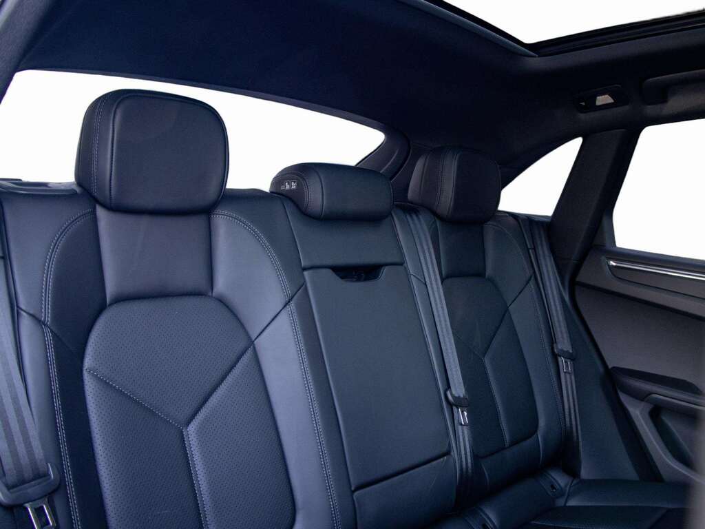 Porsche Macan 100Kwh 4S Suv 4Wd 516 Ps 2025 #20