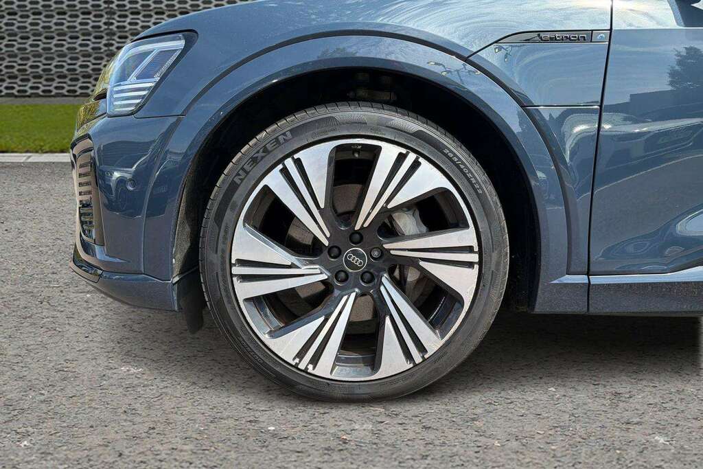 Audi Q8 e tron Sportback Sport 50 E-tron Quattro 250,00 Kw Grey #9
