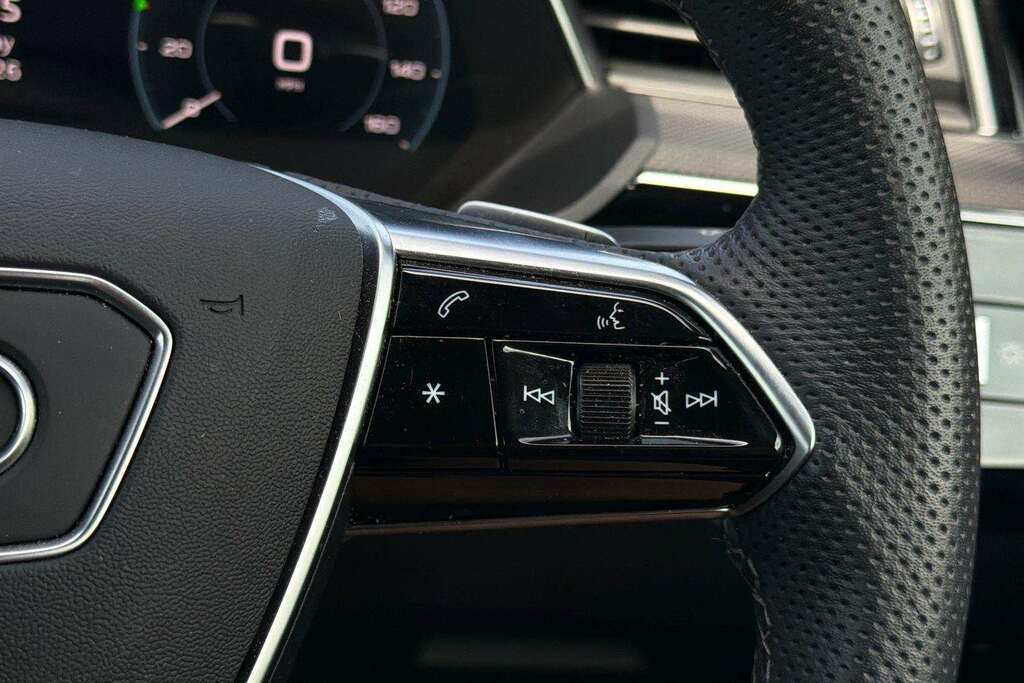 Audi Q8 e tron Sportback Sport 50 E-tron Quattro 250,00 Kw Grey #17