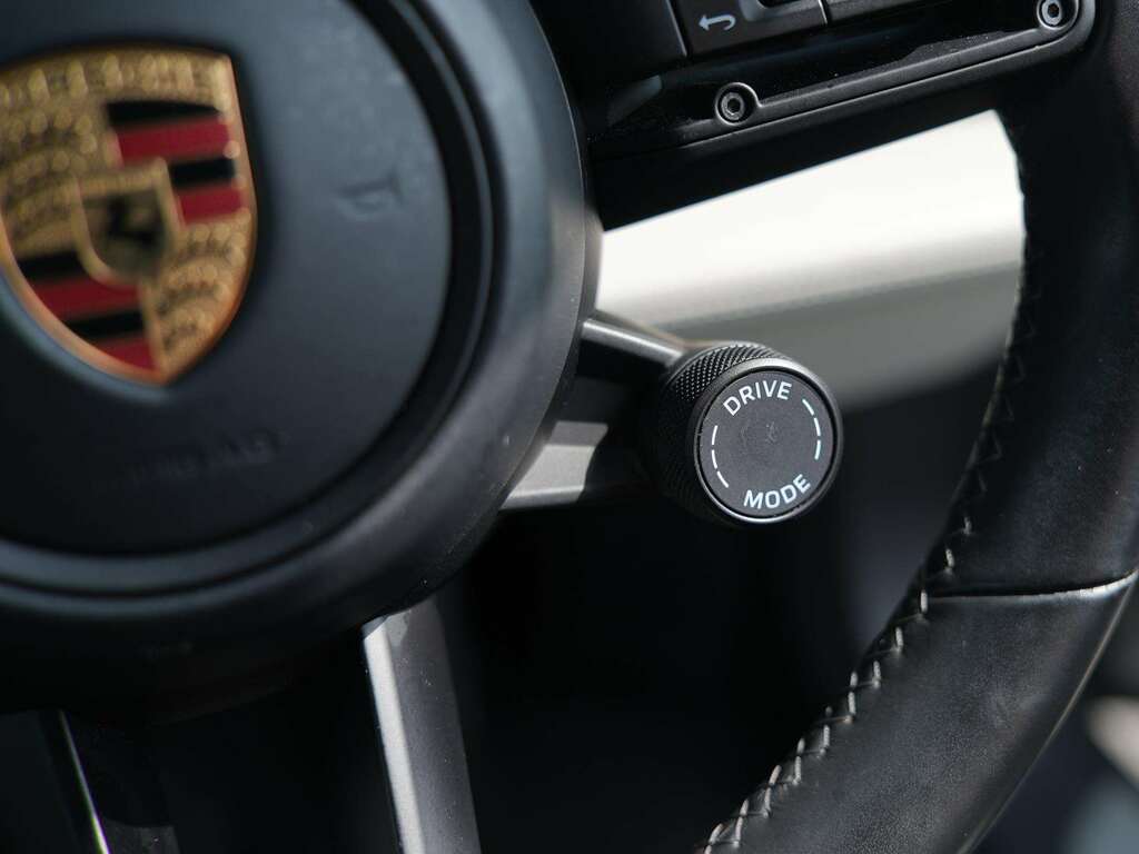 Porsche Taycan Taycan 4 Cross Black #17