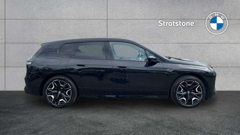 BMW iX 455Kw M60 111.5Kwh 2023 Black #3