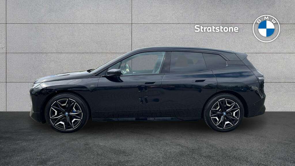 BMW iX 455Kw M60 111.5Kwh 2023 Black #4