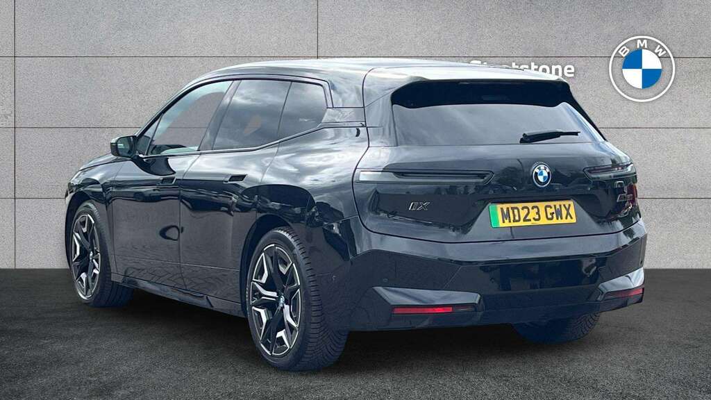 BMW iX 455Kw M60 111.5Kwh 2023 Black #2