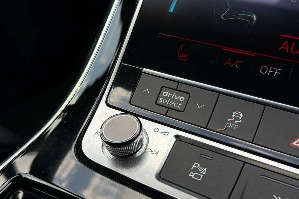 Audi Q7 Sq7 Tfsi Quattro Black Edition Tiptronic 2024 White #30