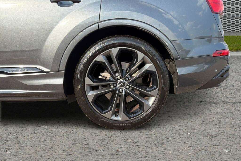Audi Q7 Sq7 Tfsi Quattro Black Edition Tiptronic 2024 White #10