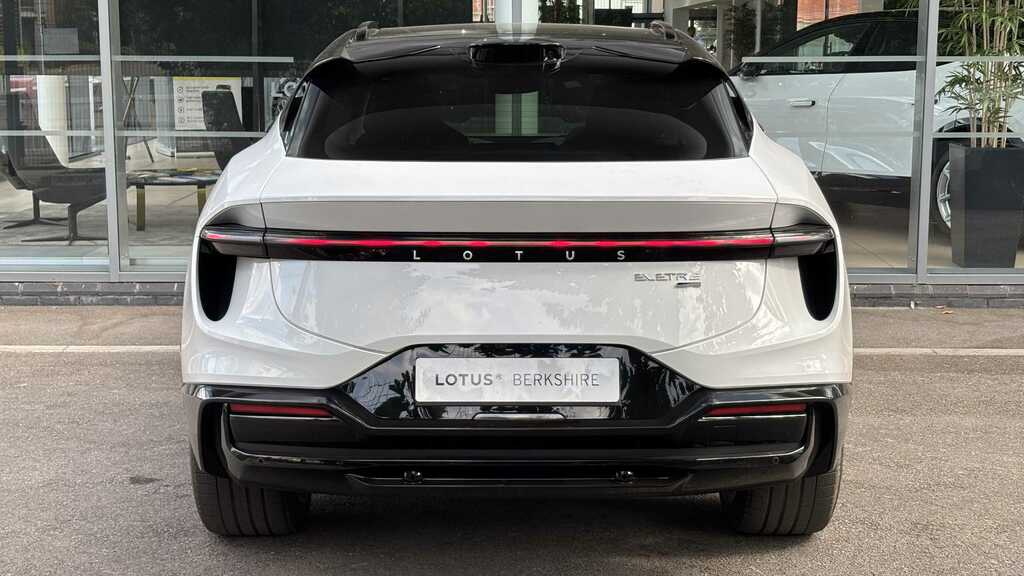 Lotus Eletre 450Kw 600 Gt 112Kwh 2026 White #5