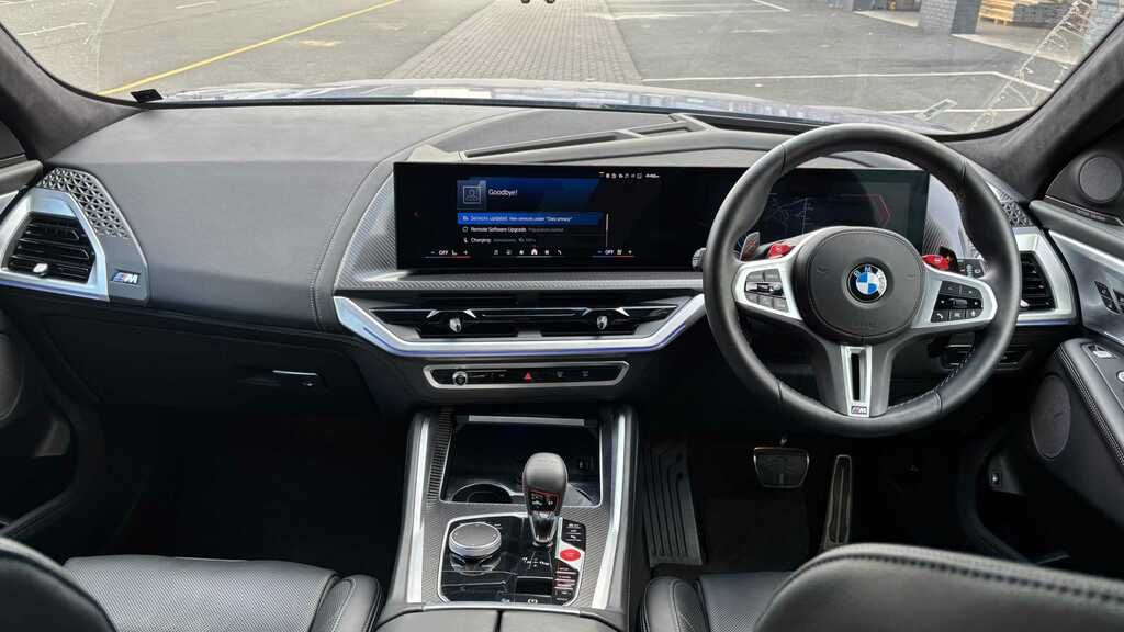 BMW XM 50E 2025 Blue #5