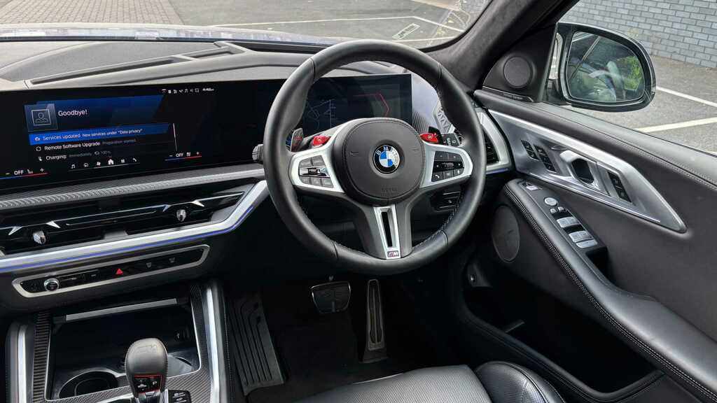 BMW XM 50E 2025 Blue #6