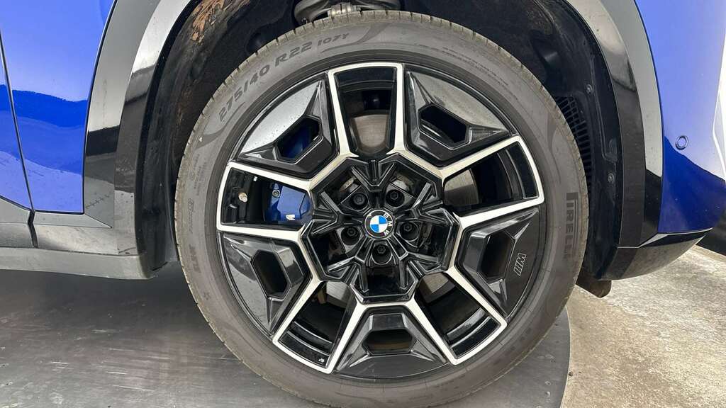BMW XM 50E 2025 Blue #4
