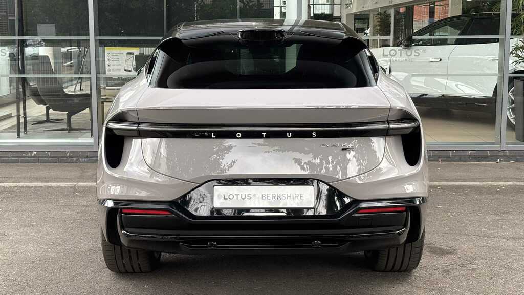 Lotus Eletre 450Kw 600 Gt Se 112Kwh 2026 Grey #5