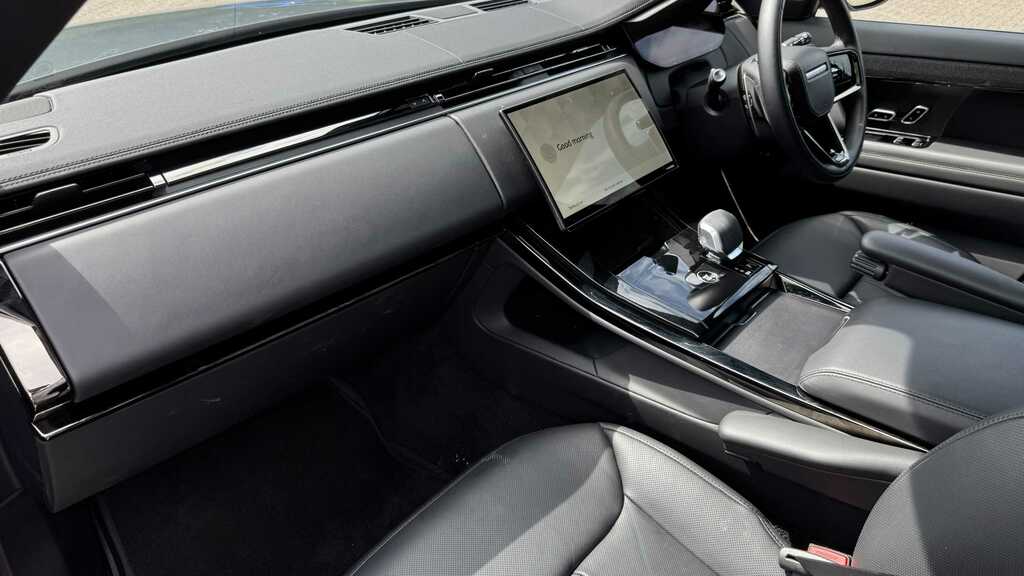 Land Rover Range Rover Sport 3.0 D300 Dynamic Se Black #8