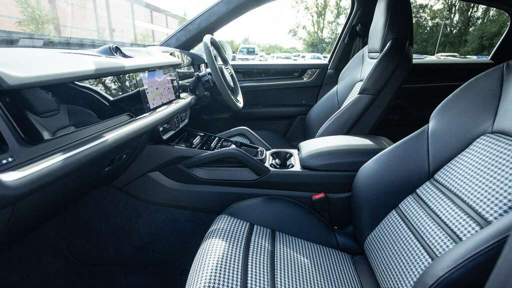 Porsche Cayenne 3.0 V6 E-hybrid 25.9Kwh Suv Plug-in Hyb Blue #13