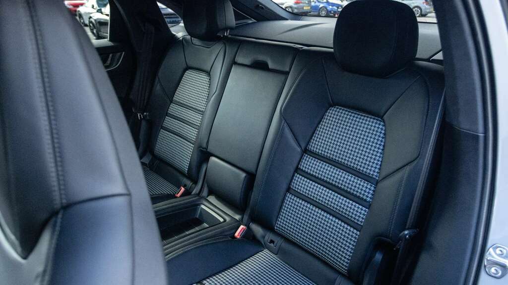 Porsche Cayenne 3.0 V6 E-hybrid 25.9Kwh Suv Plug-in Hyb Blue #14
