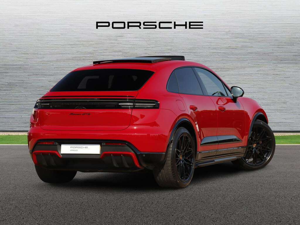 Porsche Macan 100Kwh Gts Suv 4Wd 571 Ps 2026 Red #3
