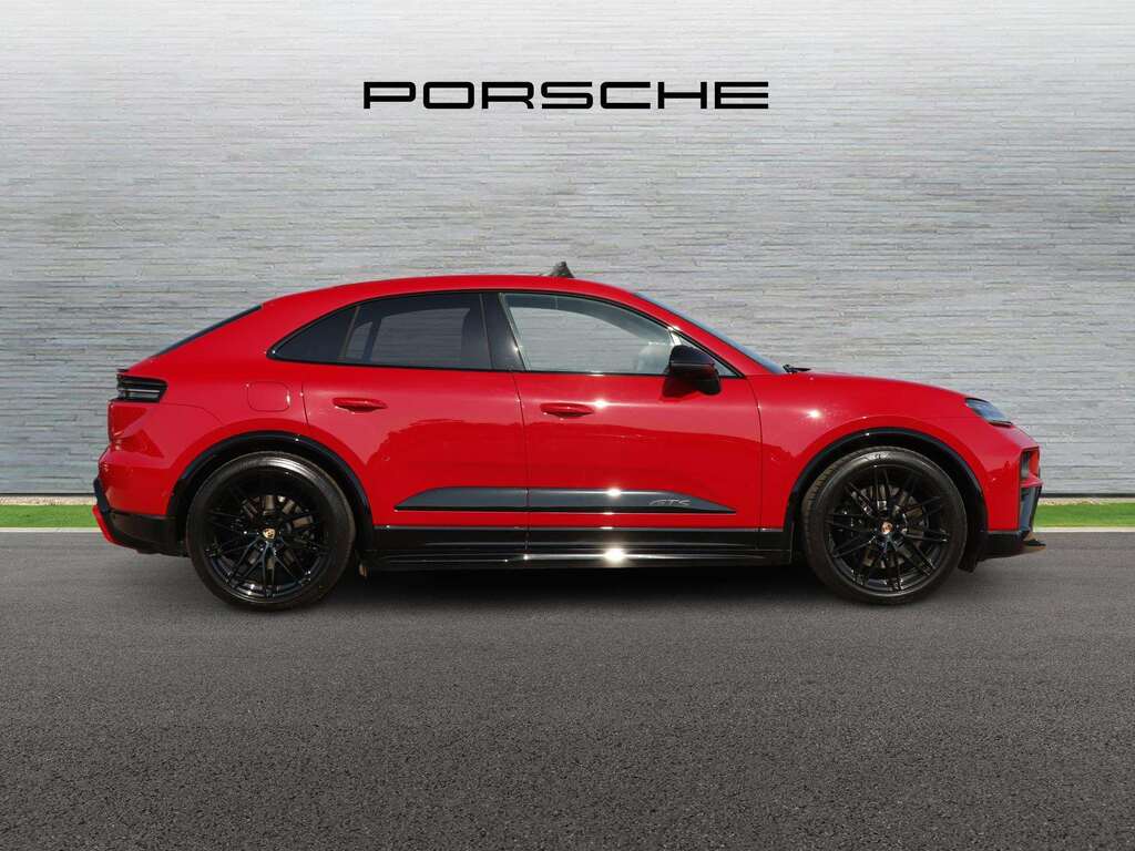 Porsche Macan 100Kwh Gts Suv 4Wd 571 Ps 2026 Red #2