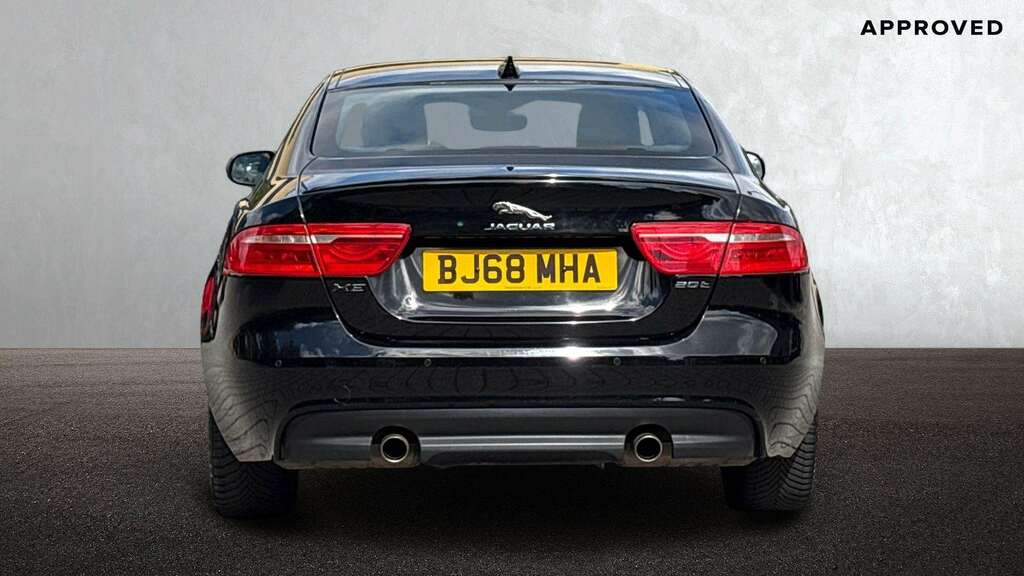 Jaguar XE 2.0 Ingenium R-sport 2018 Black #6