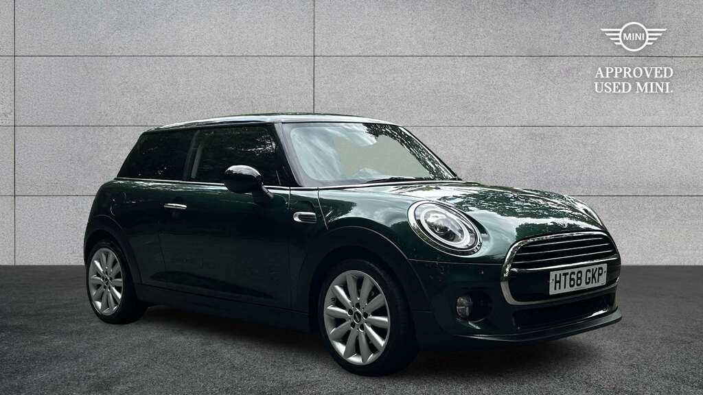 Mini Hatch 1.5 Cooper Classic II Comfortnav Pack 2018 Green