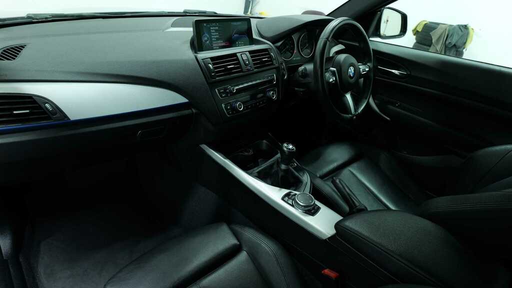 BMW 1 Series 116I Sport White #7