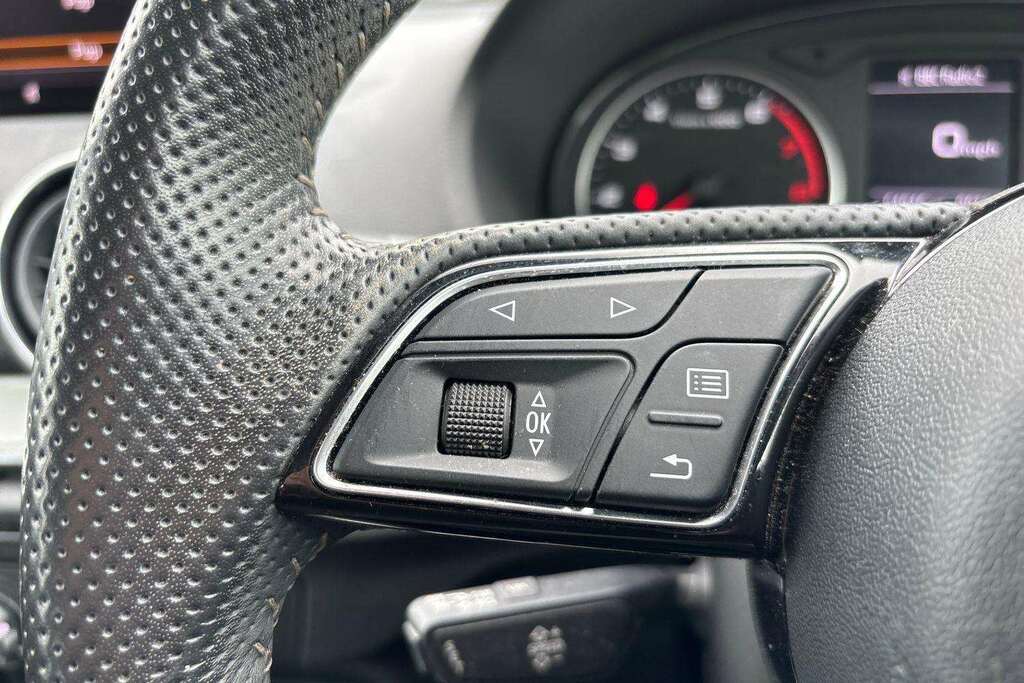 Audi Q2 2.0 Tdi Edition 1 S Tronic Quattro Euro 6 Ss Grey #16
